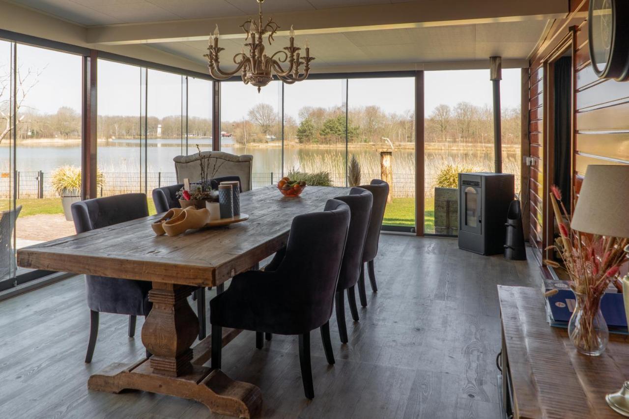 Drents Genieten - Riegheide Met Prive Jacuzzi Villa Erm Exterior photo