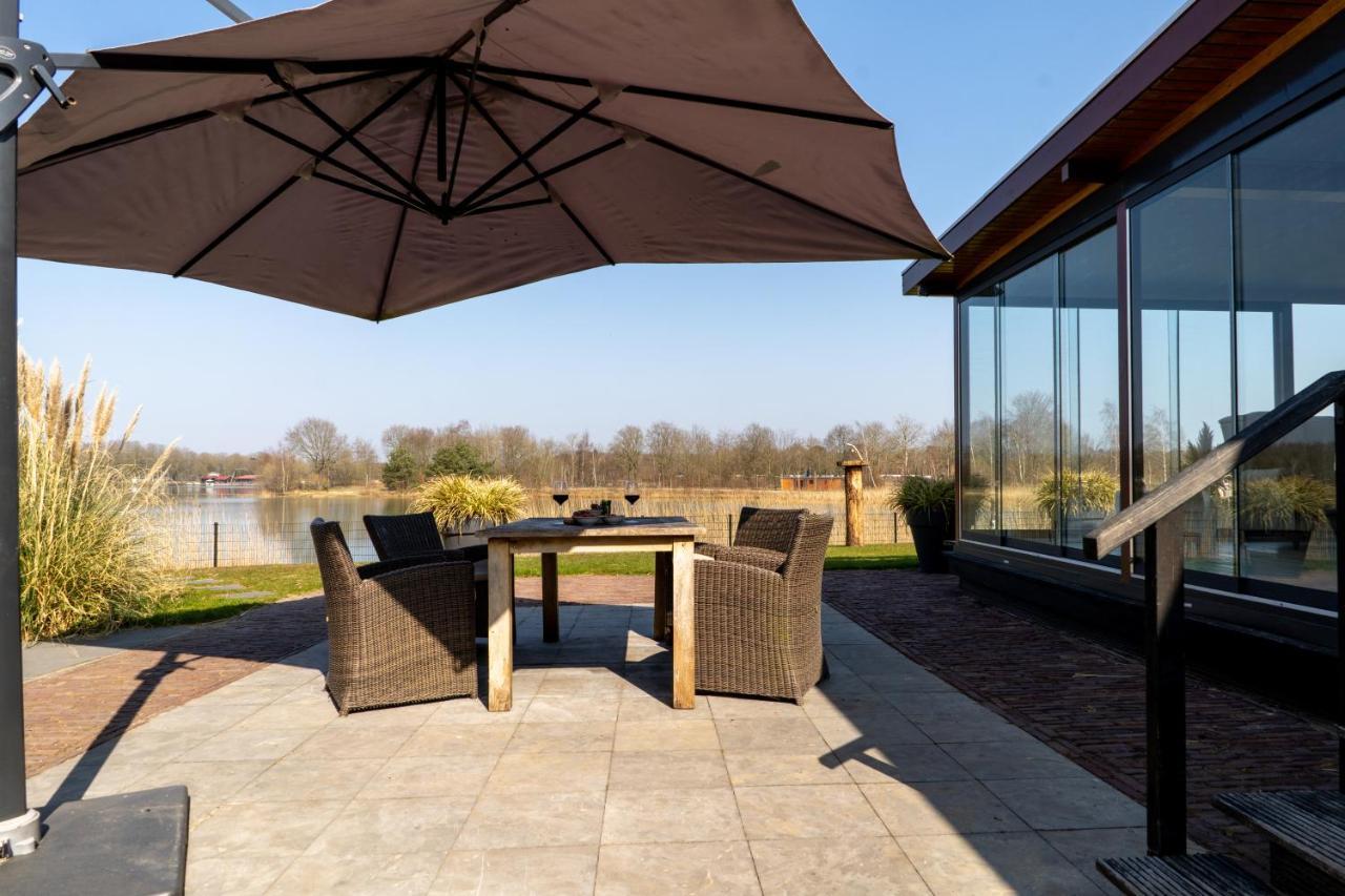 Drents Genieten - Riegheide Met Prive Jacuzzi Villa Erm Exterior photo